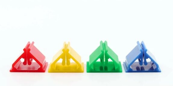 Pyramid Stand Plastic Game Pieces